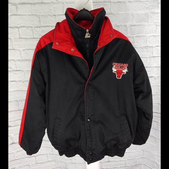 STARTER Other - Vintage Starter Chicago Bulls Jacket, Spellout